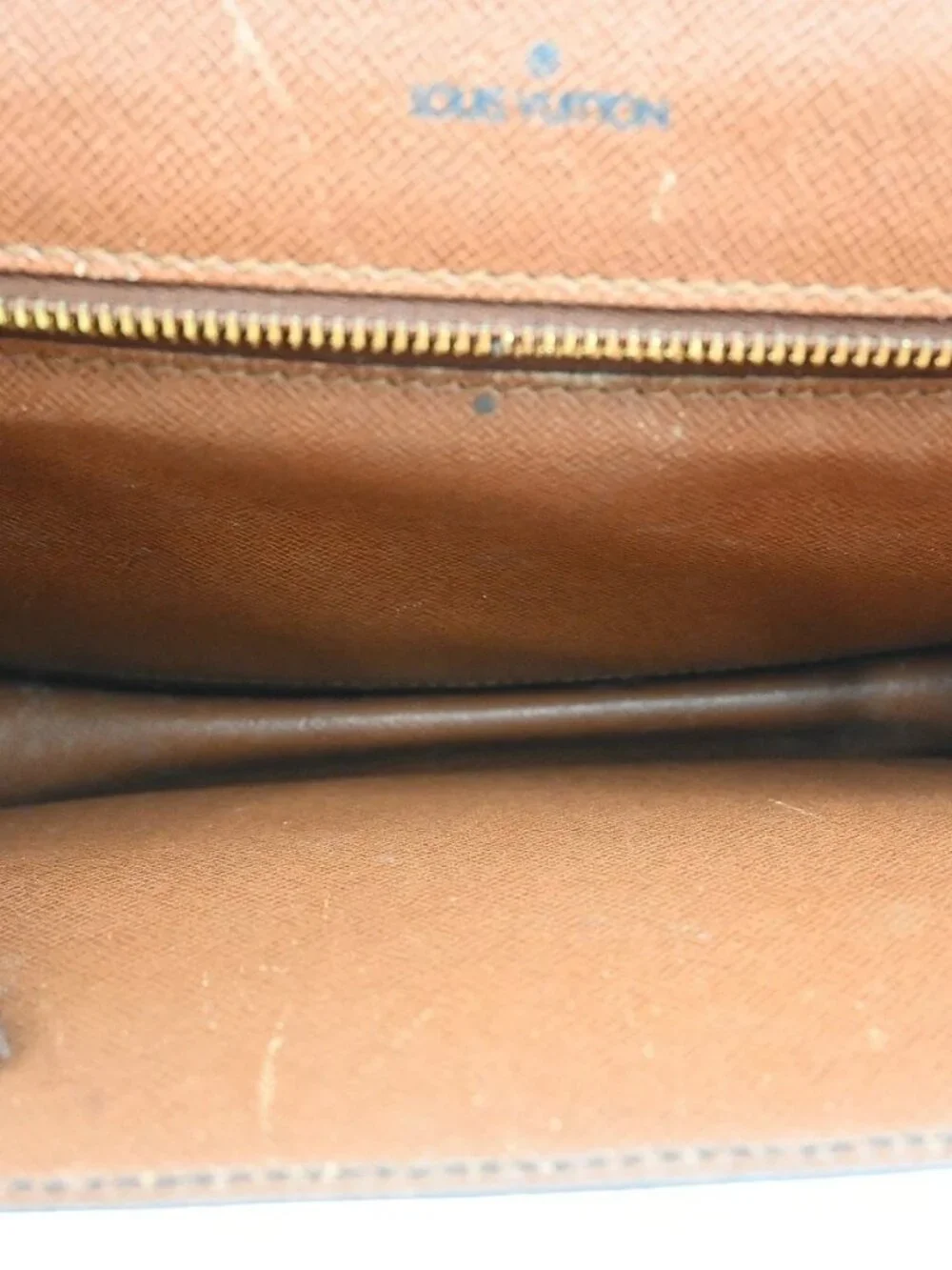 LOUIS VUITTON MONOGRAM MONCEAU 26 BUSINESS HANDBAG